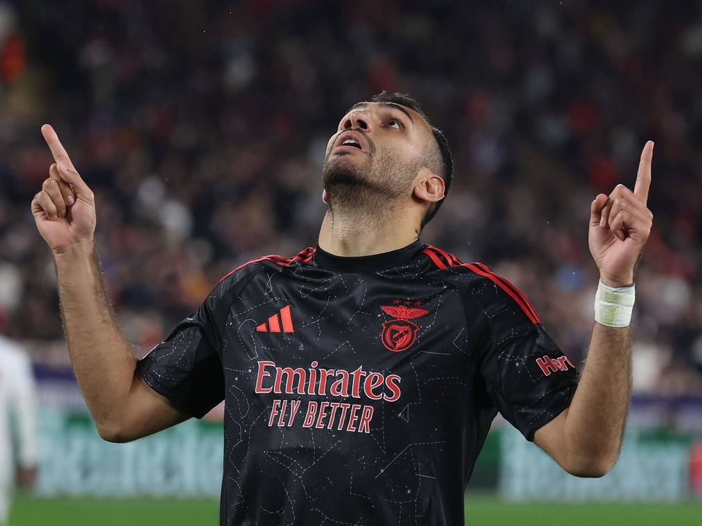 德国杯清晨走向成谜；本菲卡队长鼓劲；话题不断；球探报告显示潜力的简单介绍-九游